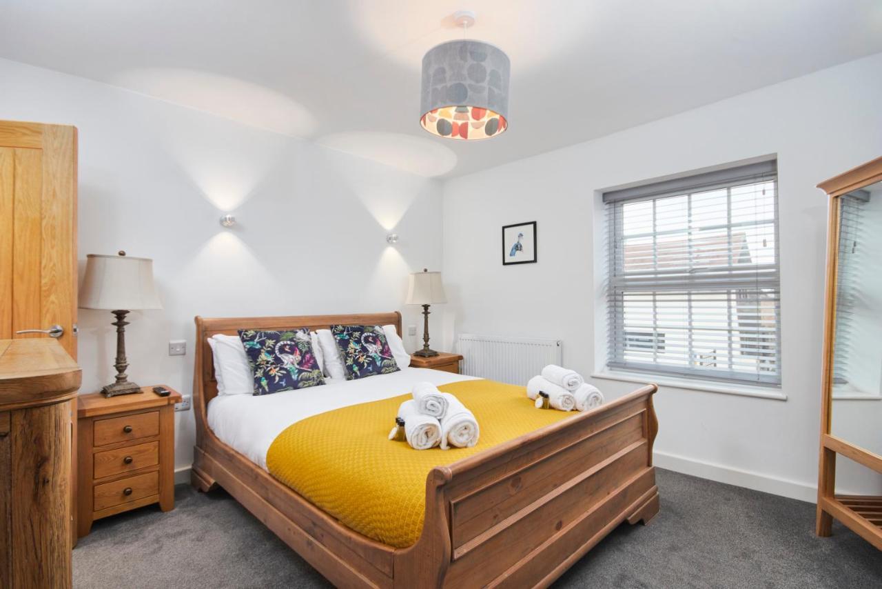 The Nutcracker Suite - Self Check-In, Self-Catering Apartment For East Midlands Airport 凯格沃思 外观 照片